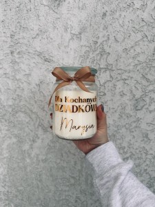 DUŻA ŚWIECZKA Z PERSONALIZOWANYM NAPISEM